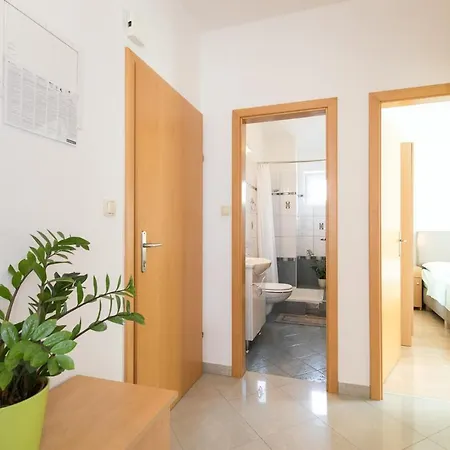 Apartment Cvijic Beige